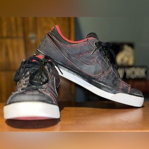 Nike Men's Match Supreme Black Red Denim Sneakers Shoes 724734-006 Men’s sz 11